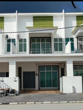 Homestay Ummi Seri Iskandar